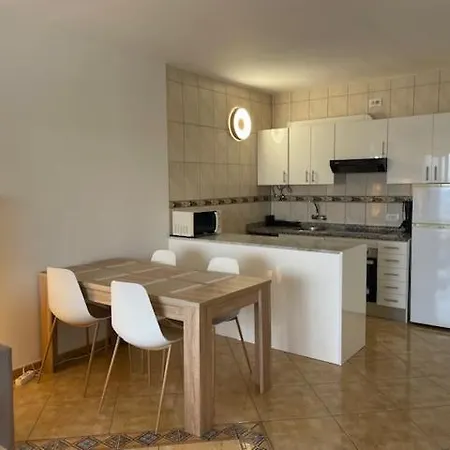 El Ancla Apartment *