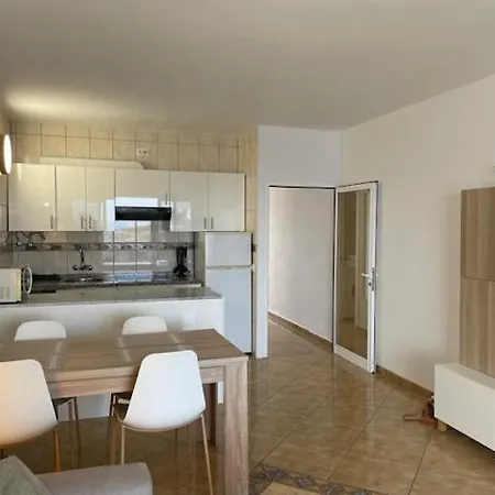 Apartment El Ancla *